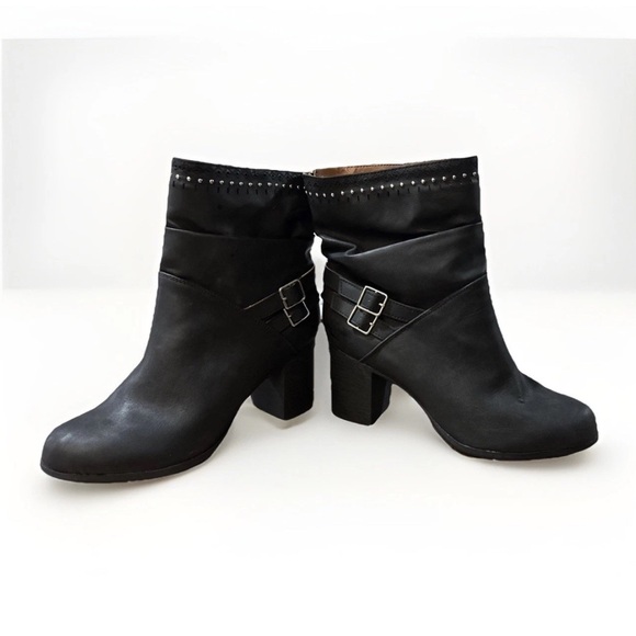 Dolce by Mojo Moxy Black Size 10 Chunky Heel Ankle Boots w/Studs & Buckle Detail - Picture 1 of 7